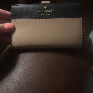 Kate Spade wallet NWT